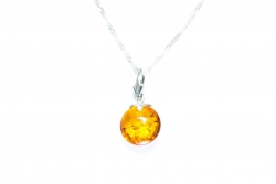 Amber Pastille Pendant – Amber