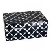 Knobbles & Bobbles – Patterned Trinket Box – Black – Resin / Wood – 17.5 x 7.5 x 13cm – Variant 7788