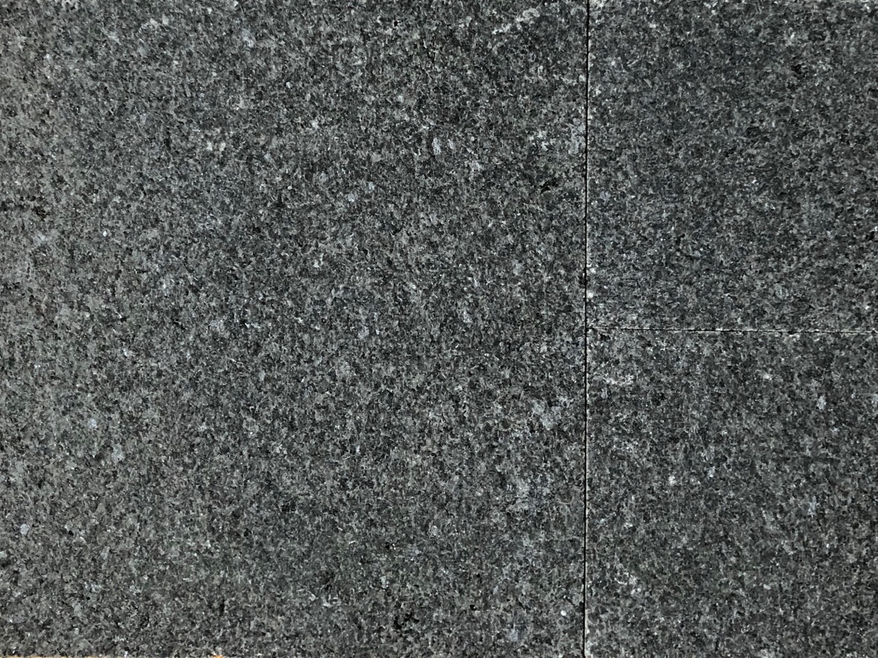 Black Granite Flamed 600x600mm Pack 20mm 17.5m² – Infinite Paving
