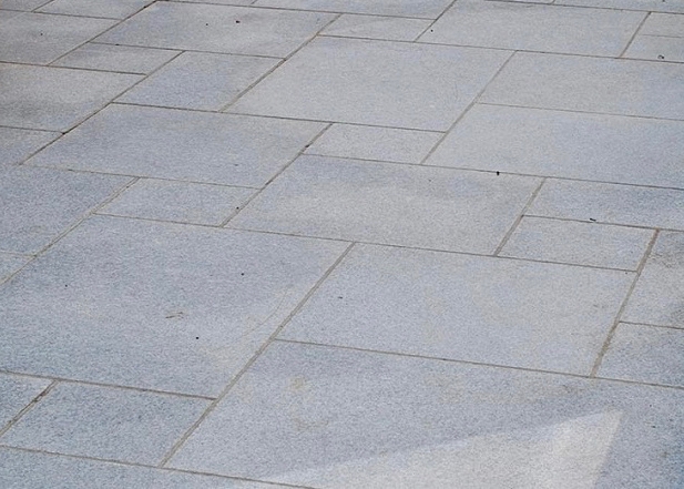 Blue Grey Granite Flamed Mixed Patio Paving Stone Pack 20mm 17.5m² – Blue / Grey – £34.23 Per M² – Infinite Paving
