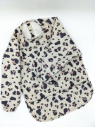 Long sleeved cape bib Animal Safari – Children’s Silicone Tableware – Tiny Roo