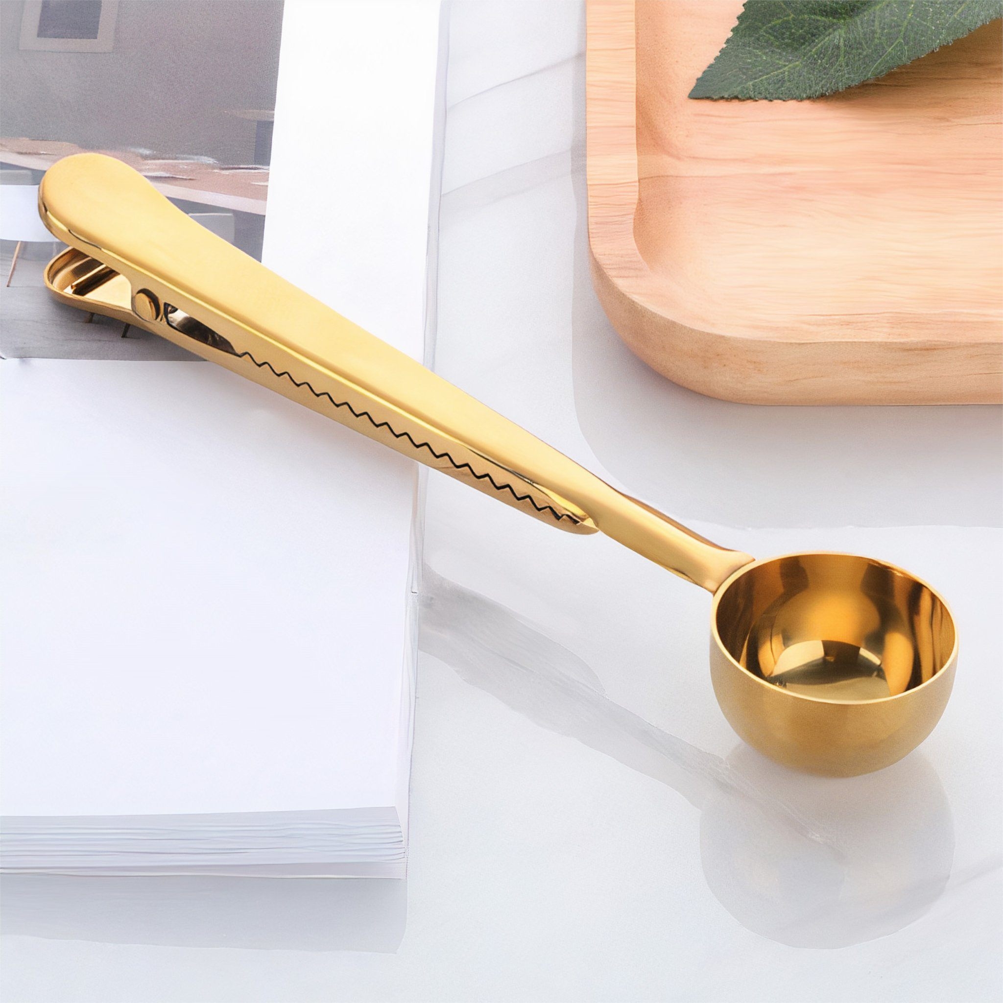 Coffee Scoop & Sealer – Gold – Metal – The Trouvailles