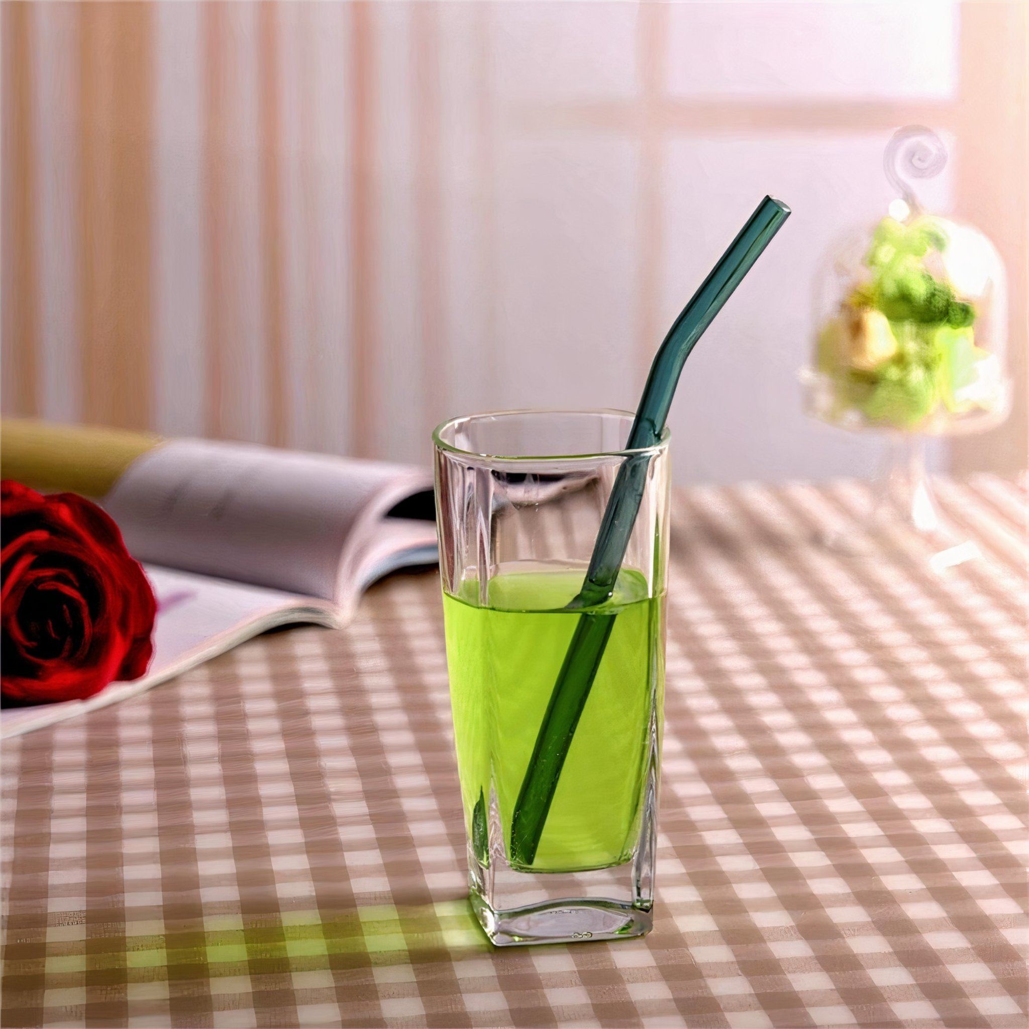 Reusable Glass ECOStraws – x10 Straws / x2 Cleaning Brushes – Drinking Straw – Green – The Trouvailles