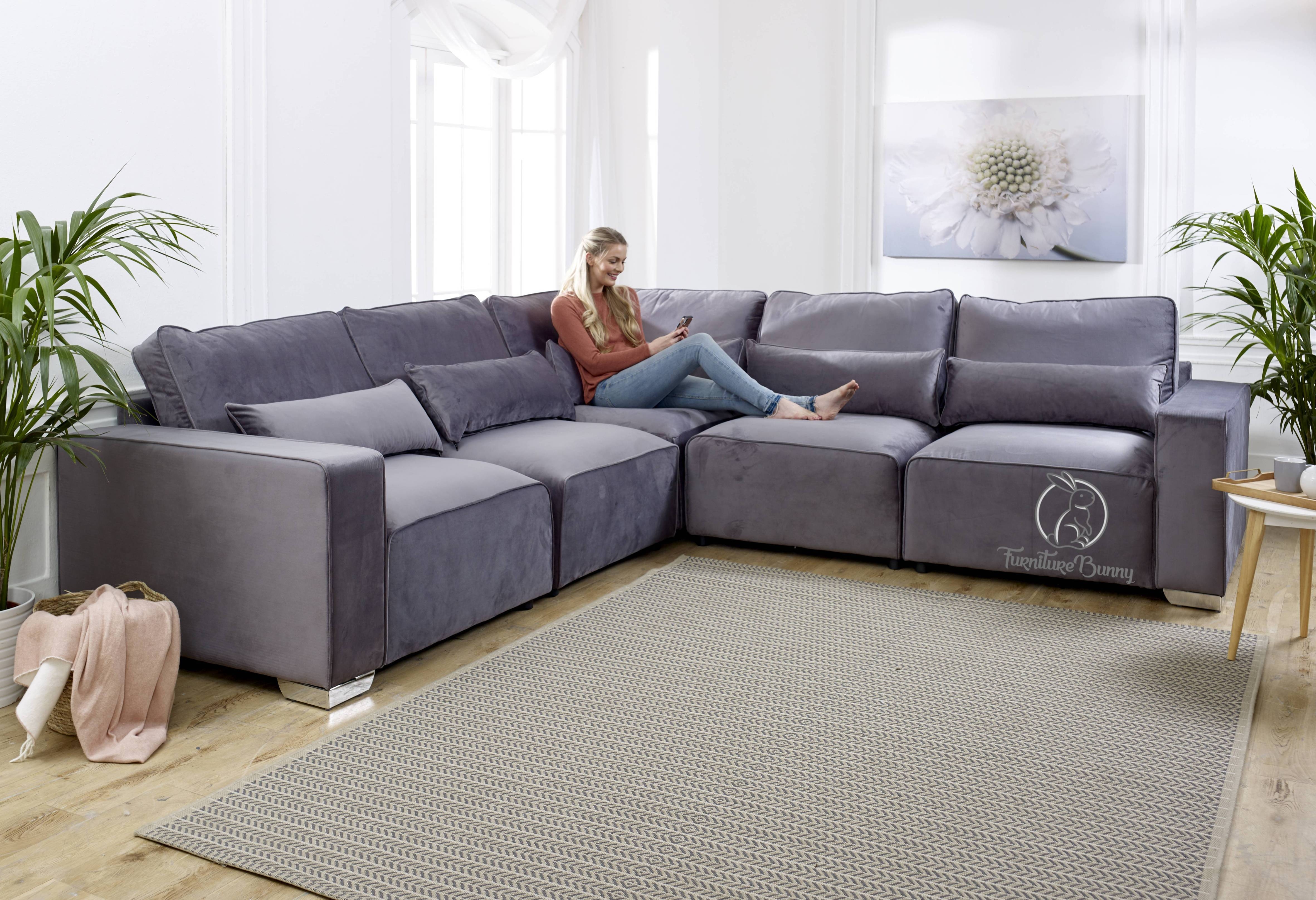 The Sloan Sofa – Furniture Bunny