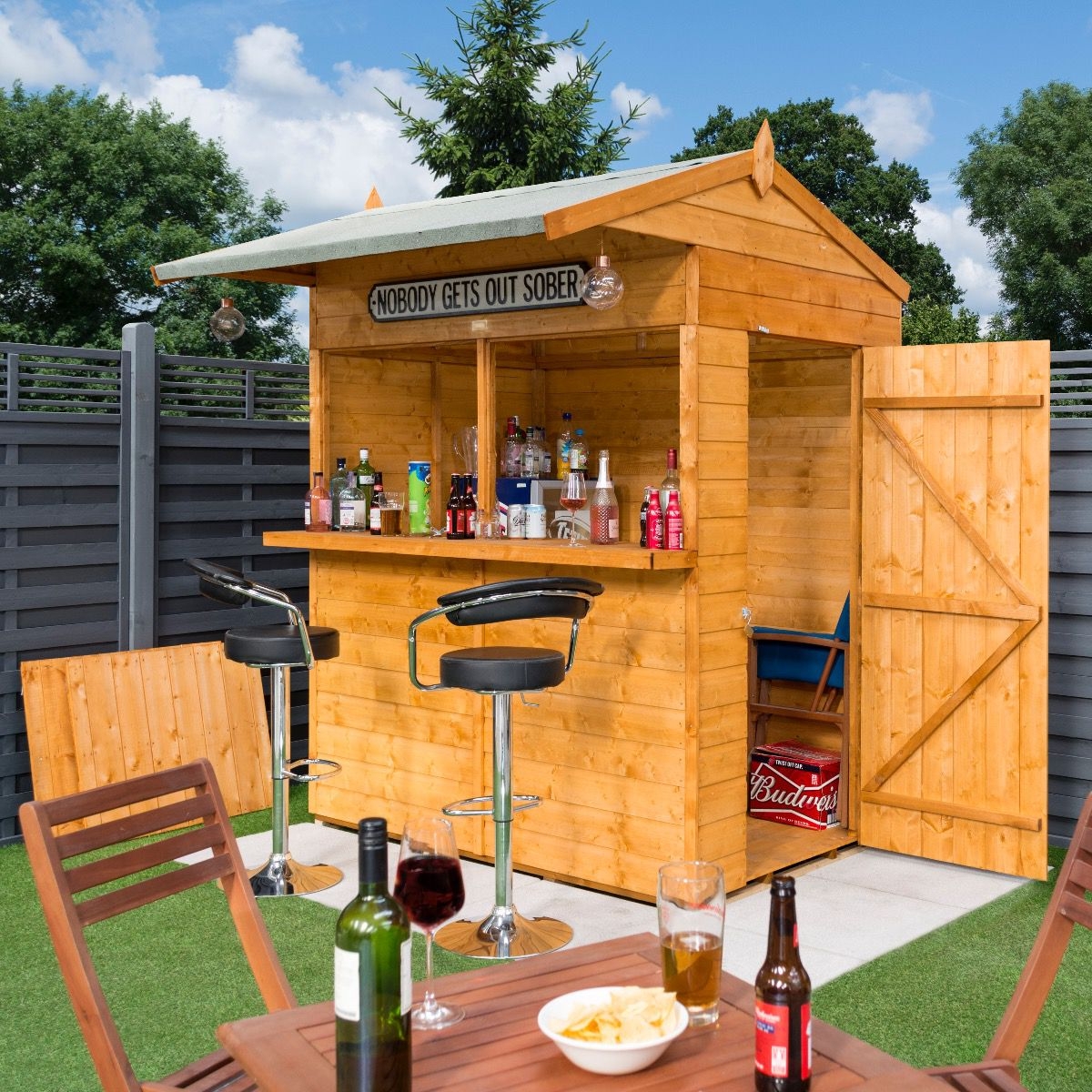 The Wooden Siesta Outdoor Garden Bar ( 6 weeks wait from order 20/06/20)