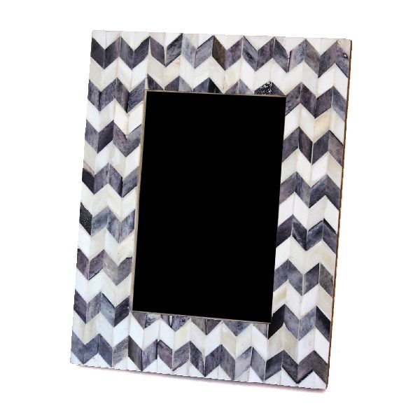 Knobbles & Bobbles – Photo Frame – Grey – Chevron Pattern – Bone Inlay / Wood – 12.5 x 16.5cm – Variant 7785