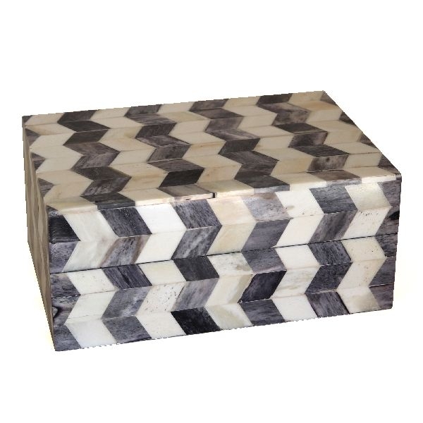 Knobbles & Bobbles – Trinket Box – Grey – Chevron Pattern – Bone Inlay / Wood – 17.5 x 7.5 x 13cm – Variant 7789
