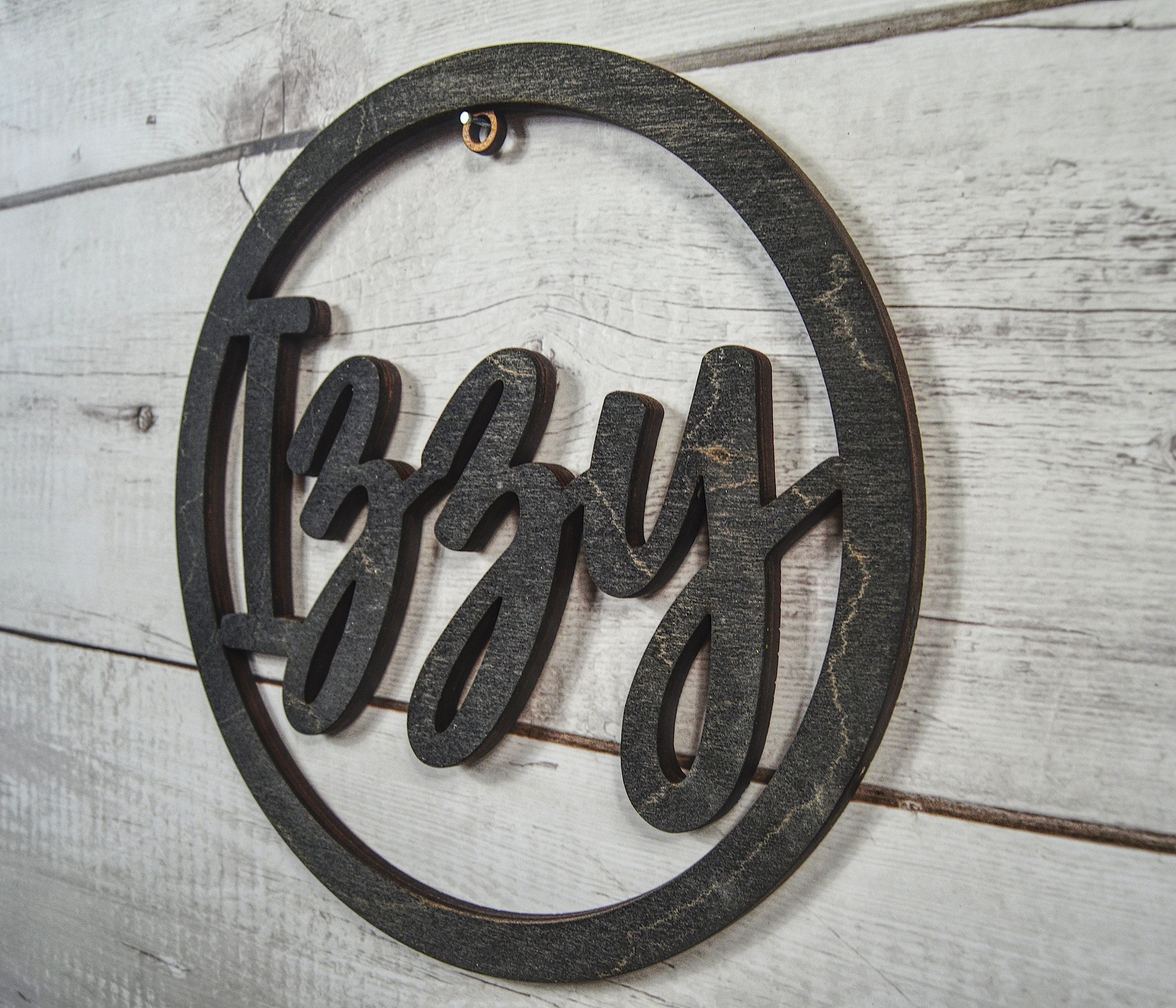 Hanging Loop Name Sign – 25 – beach hut green – Forth Craft & Designs