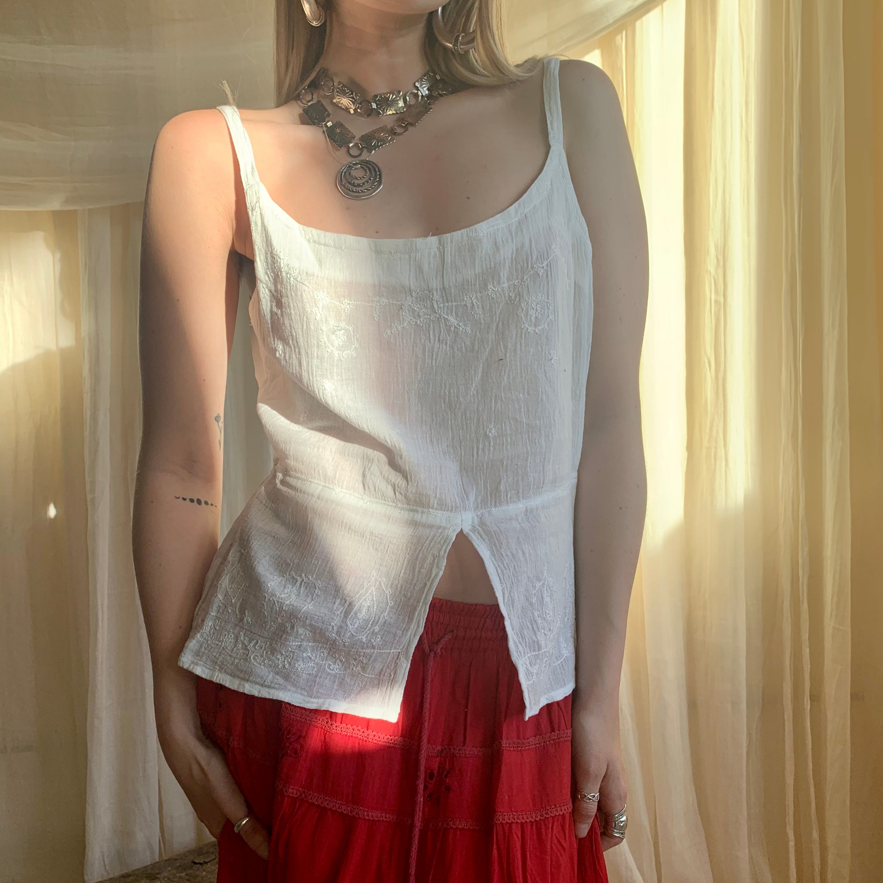(Multi Colours) Cotton Embroidered Cut-out Vest Top L / White – Portobello Vintage Market