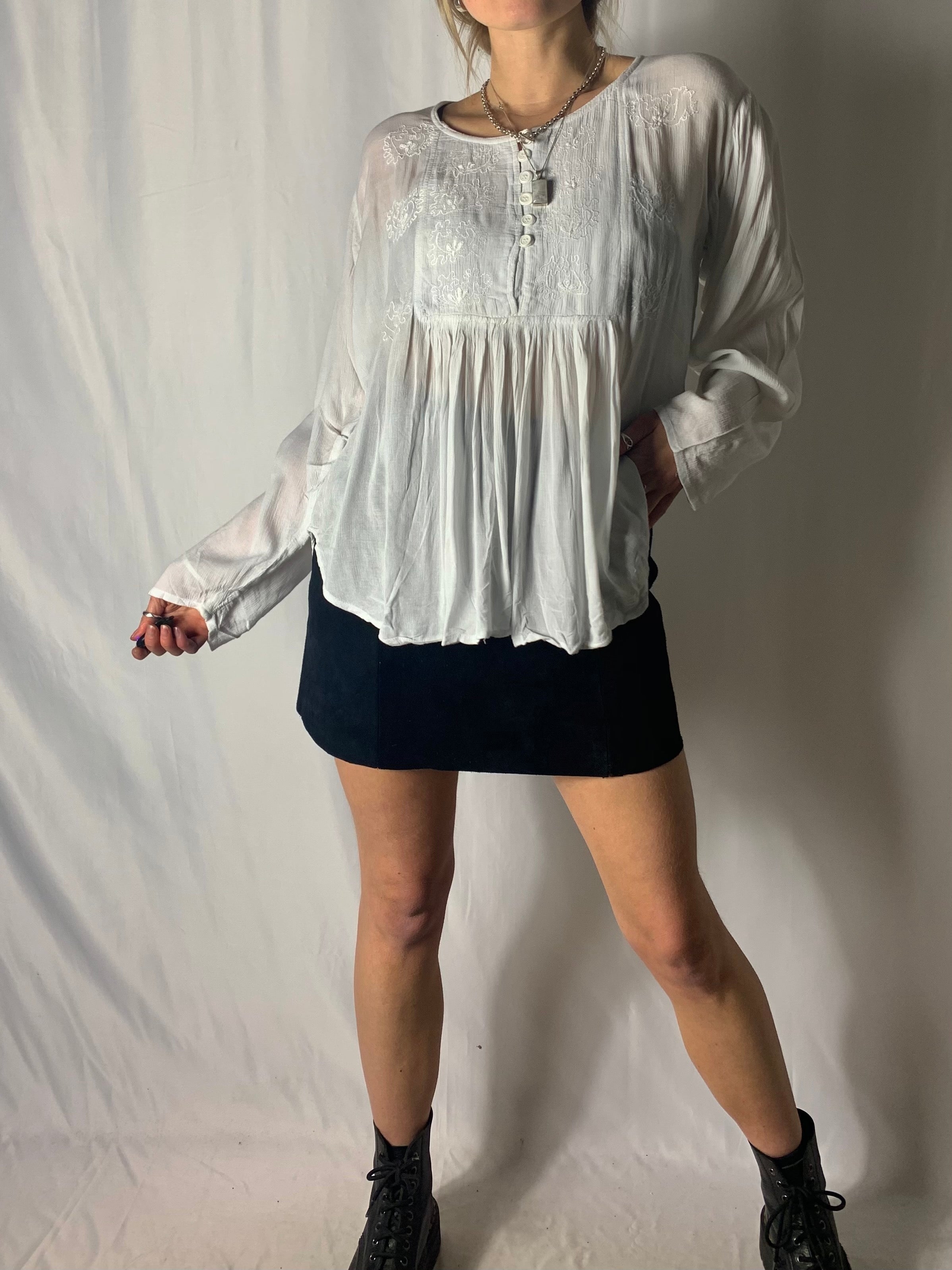 Gathered Embroidered Blouse Cream – Portobello Vintage Market