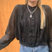 Esmerelda Pleated Blouse S / Black – Portobello Vintage Market