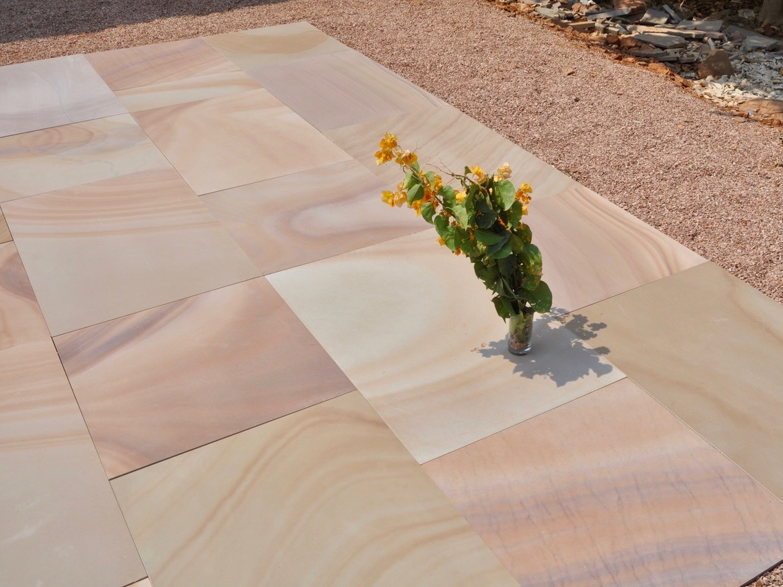 Sawn Rippon Honed 1200x600mm Paving Stone Pack 22mm 17.5m² – Indian Sandstone – £30 Per M² – Infinite Paving