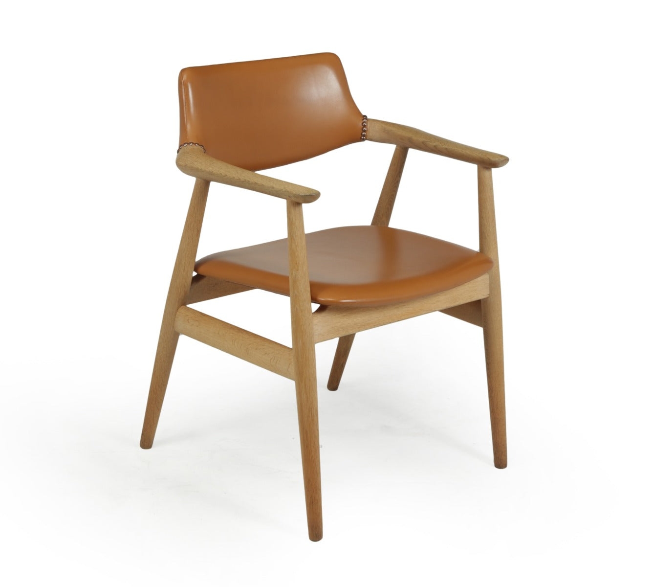 Mid Century Desk Chair in Oak by Erik Kirkegaard – The Furniture Rooms