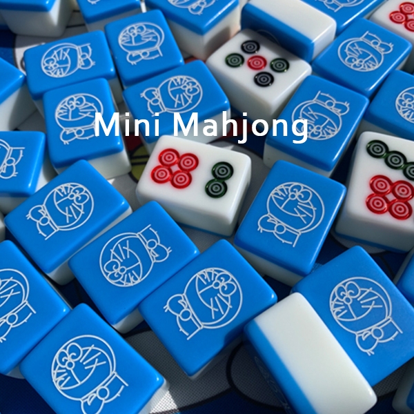 Portable Mini Mahjong Set – Blue Doraemon