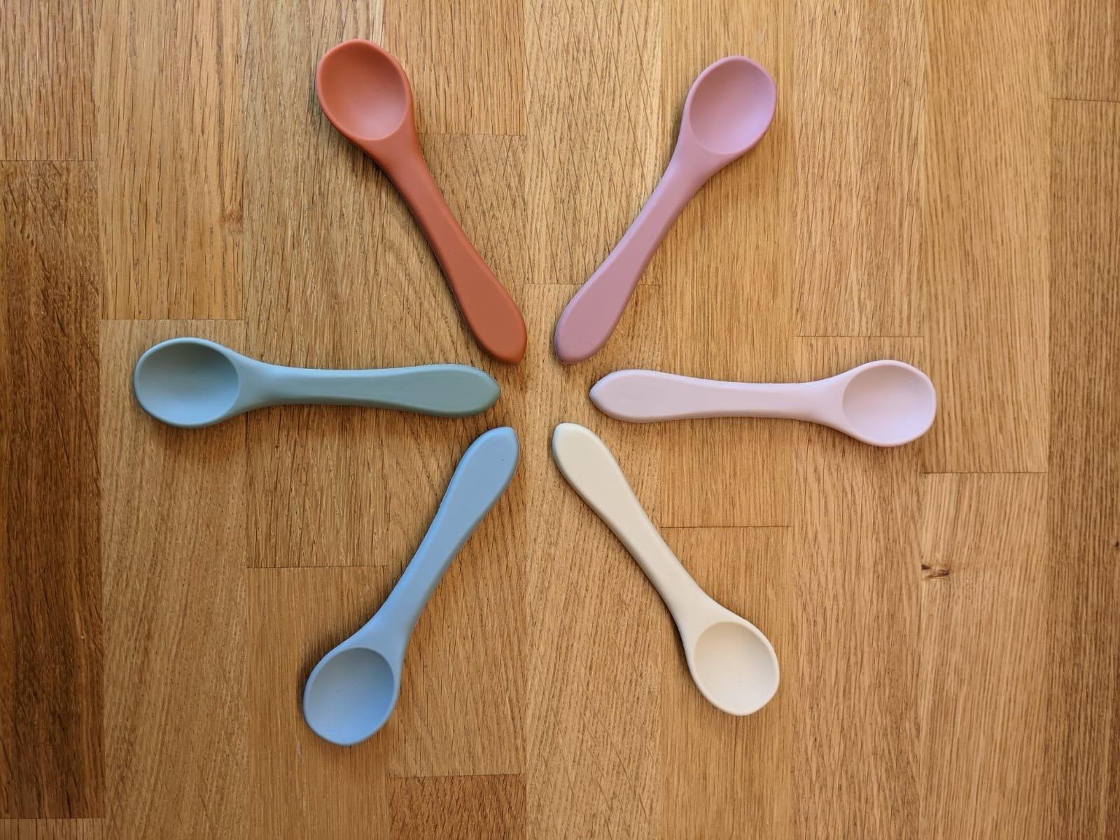 Silicone Baby Spoons (Set of Three) Blush Pink – Children’s Silicone Tableware – Tiny Roo