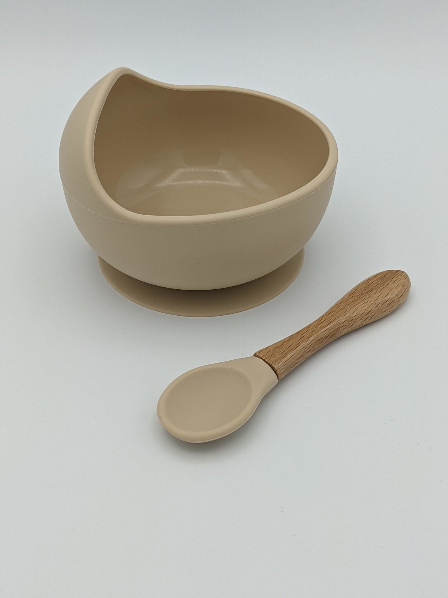 Silicone Suction Bowl Spoon Set (Wooden Spoon) Cream – Children’s Silicone Tableware – Tiny Roo