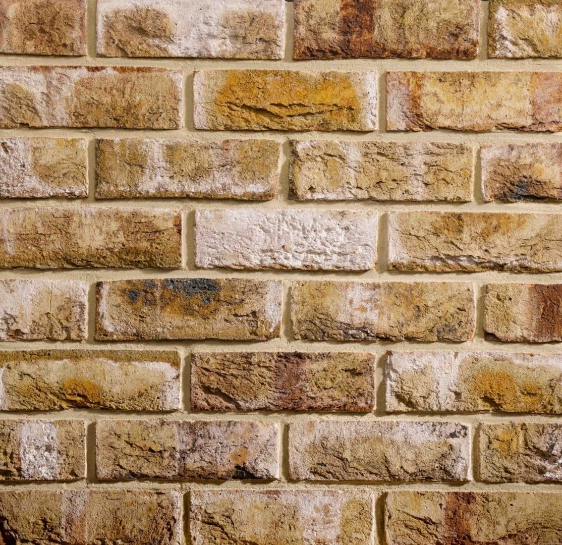 Traditional London Yellow Brick Slips – 1/2 Square Metre – 30 TilesBox Size – 1/2 Square Metre – 30 Tiles – Reclaimed Brick Tiles
