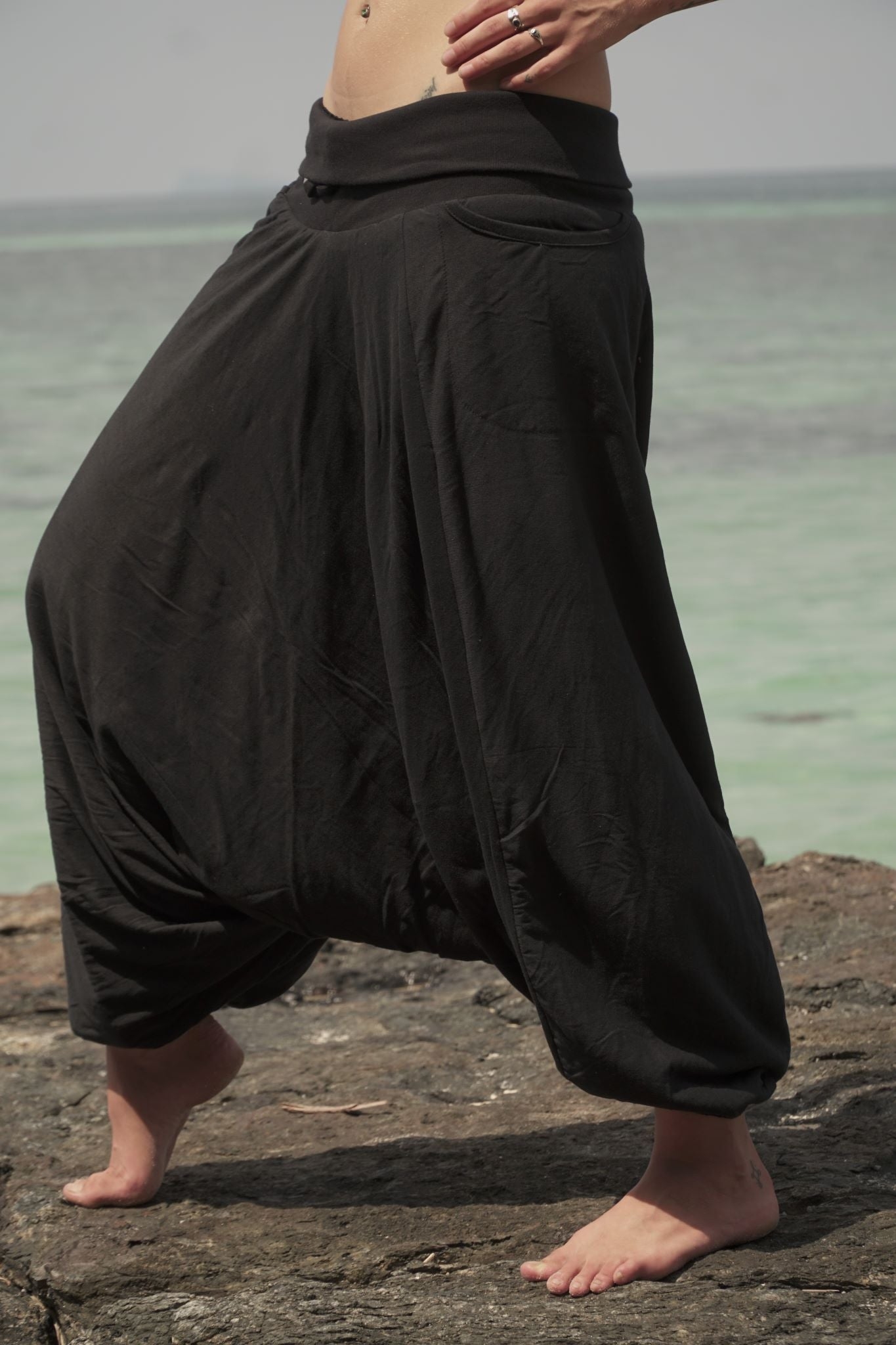 Fleece Lined Harem Pants – Plain – Black – The Karmic Chameleon