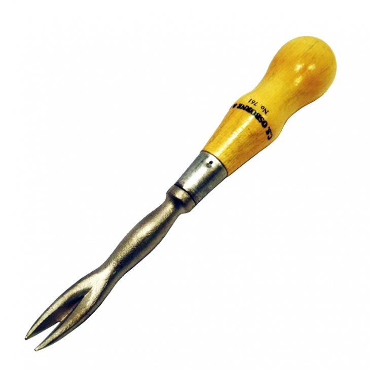 C.S. Osborne –  No 761/1 Claw Tool – Brown Colour – Textile Tools & Accessories