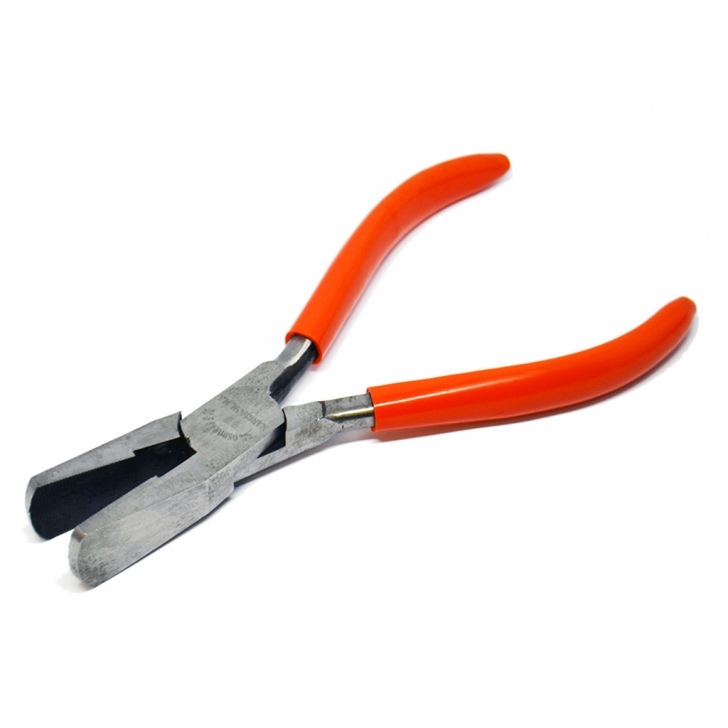 C.S. Osborne –  Duck Bill Saddlers Pliers (Serrated or Smooth Jaw) – Serrated – Red Colour – Textile Tools & Accessories